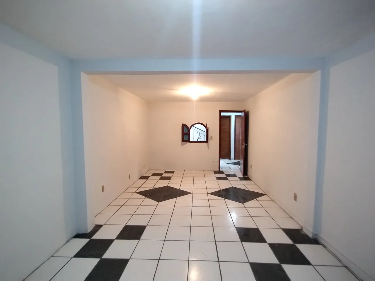 Casa en Venta Centro Residencial Fraccionamiento Revolucion Tlaquepaque 3
